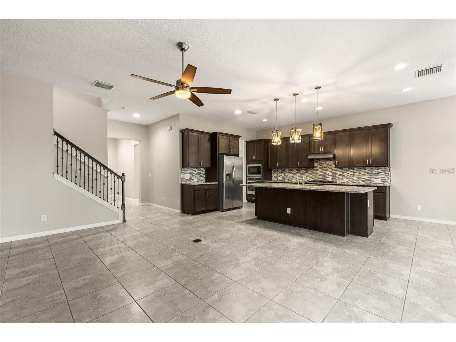 1046 Grand Hilltop Drive Apopka FL 32703 O6404572 image3
