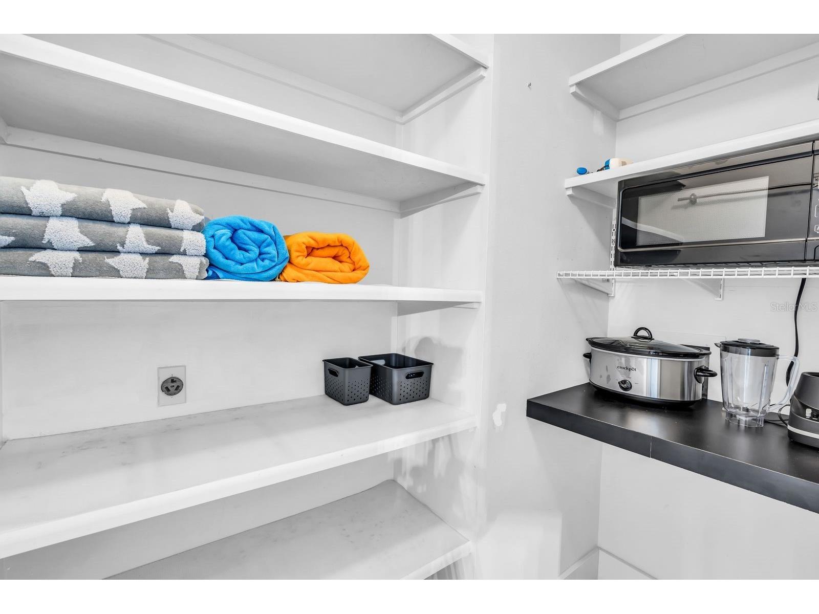 1046 Greystone Lane Sarasota FL 34232 A4672895 image15