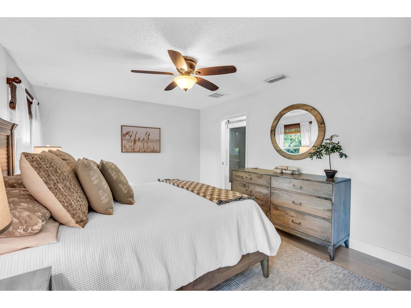 1046 Greystone Lane Sarasota FL 34232 A4672895 image28