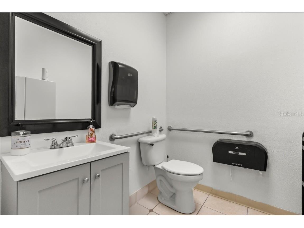 1046 Plaza Drive #D & E & F Kissimmee FL 34743 S5140114 image10