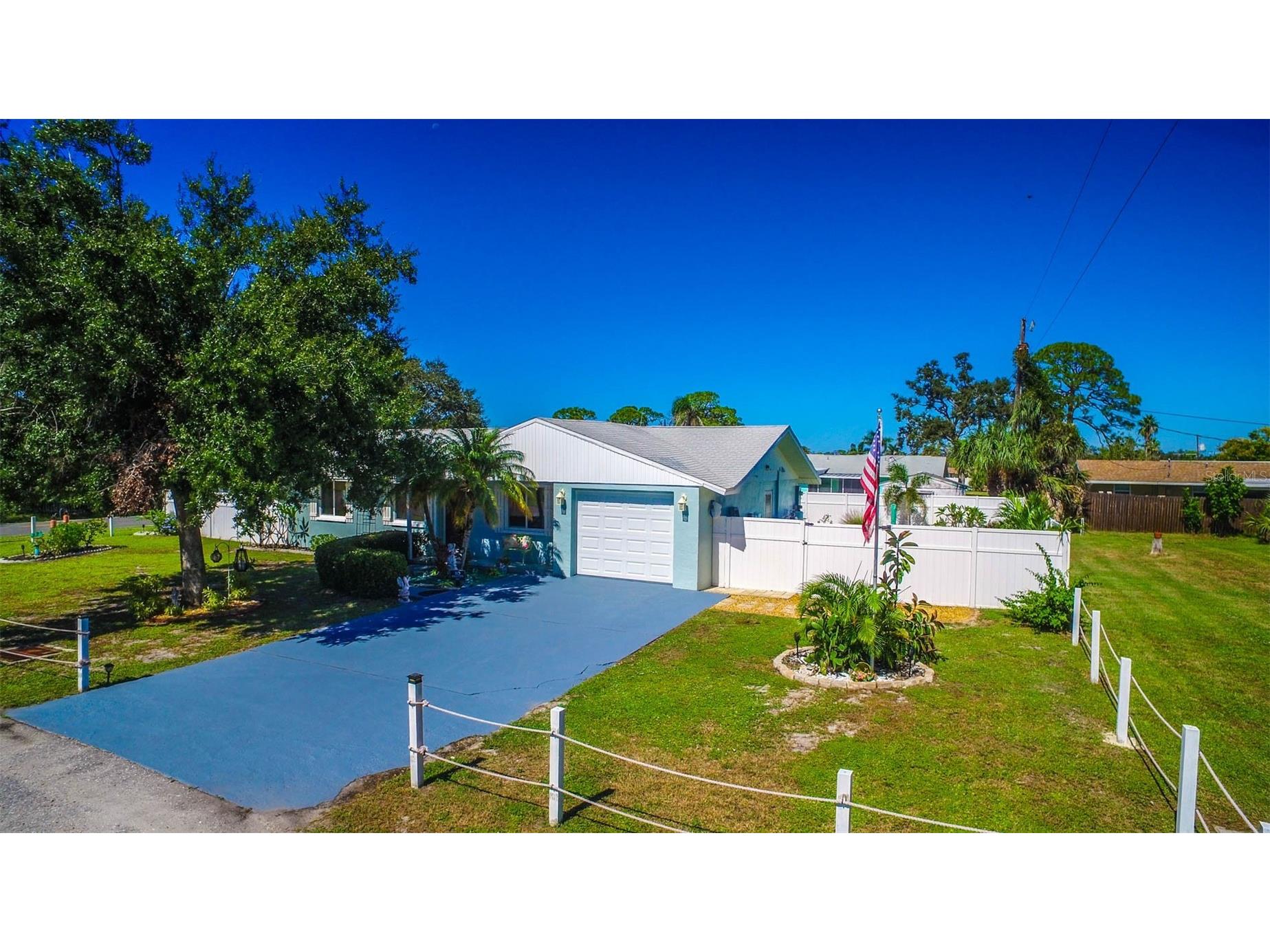 1046 Royal Road Venice FL 34293 N6140981 image1