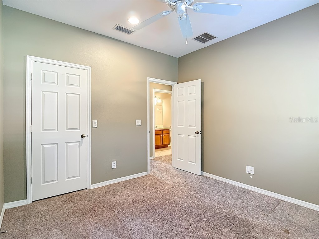 1046 Tullamore Drive Wesley Chapel FL 33543 TB8442568 image30