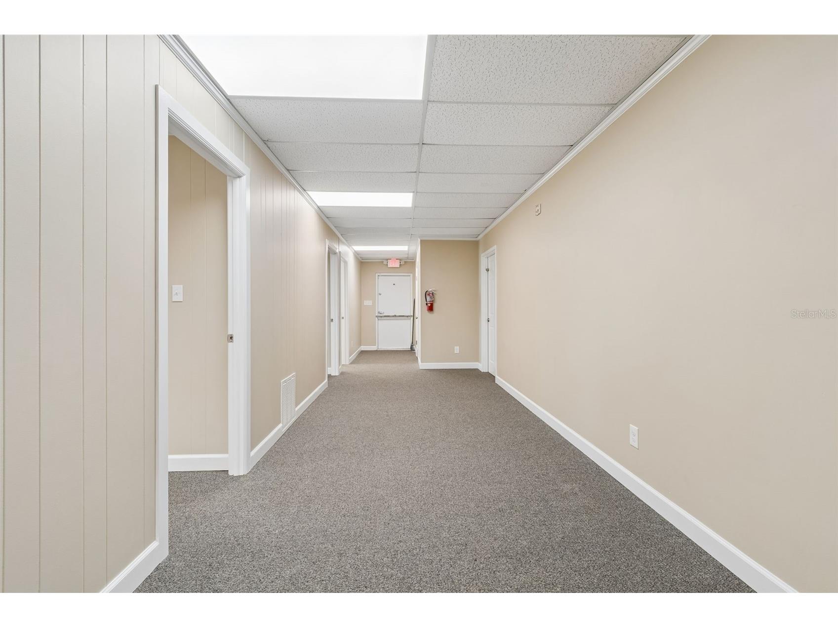 1046 W Busch Boulevard #100 Tampa FL 33612 TB8477712 image12