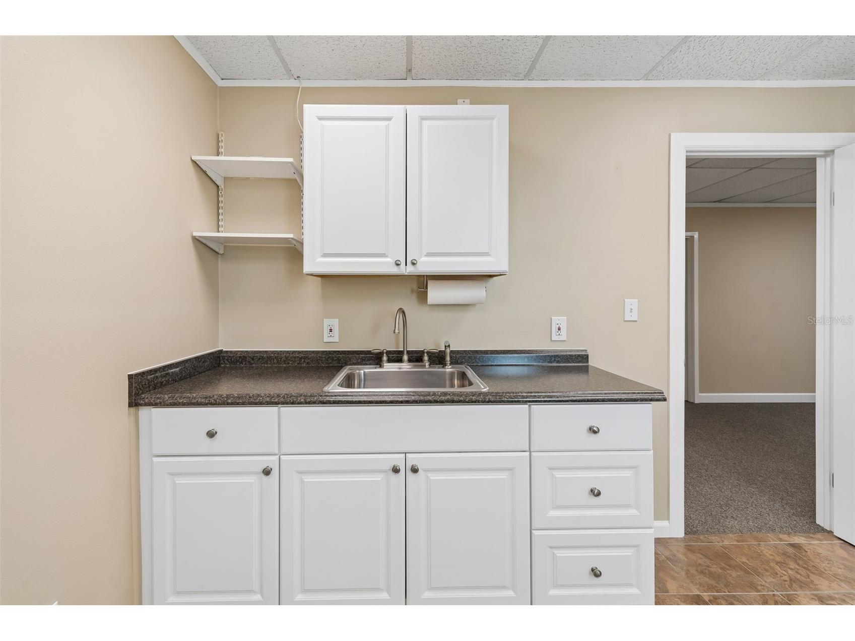 1046 W Busch Boulevard #100 Tampa FL 33612 TB8477712 image20