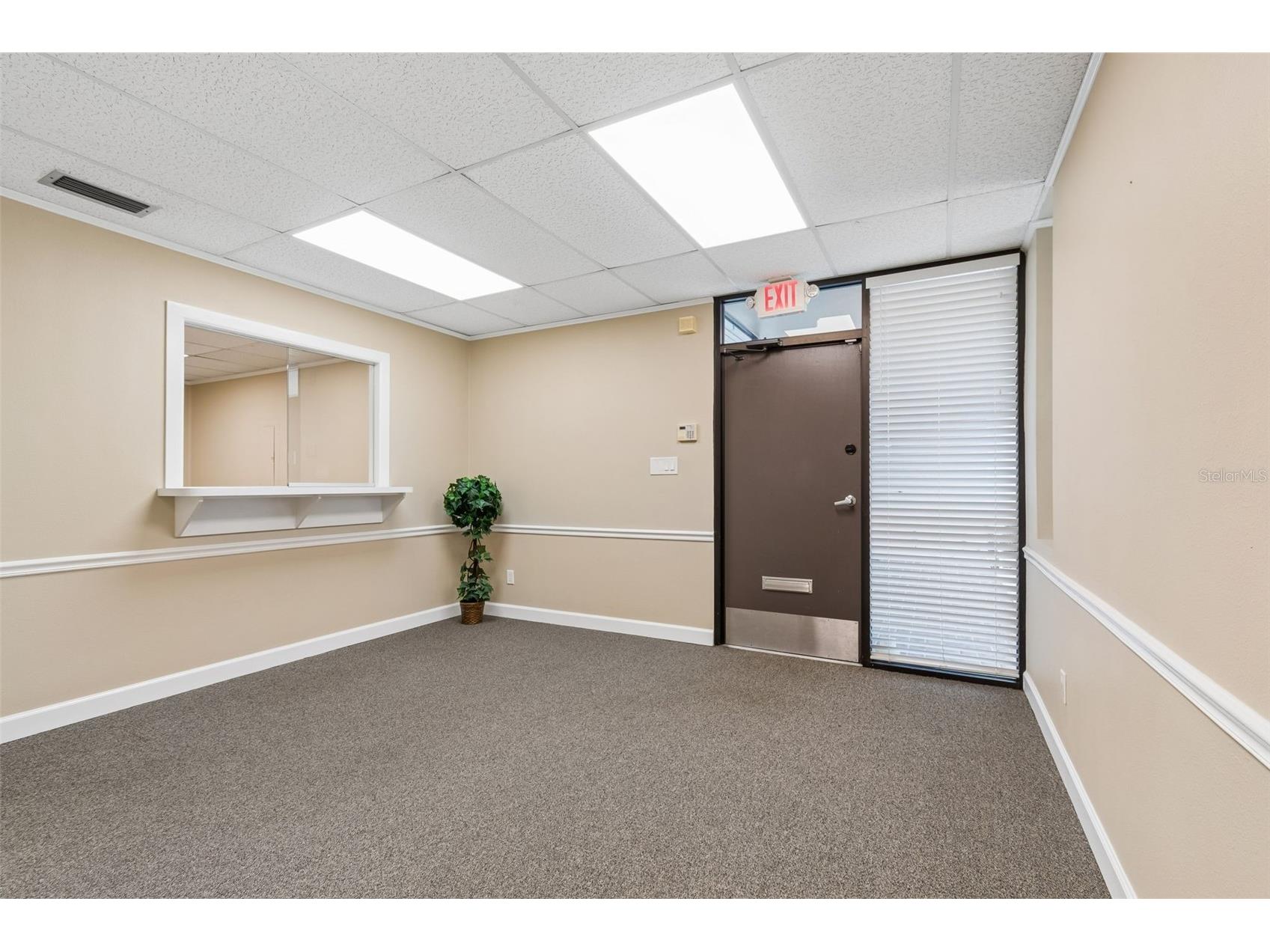 1046 W Busch Boulevard #100 Tampa FL 33612 TB8477712 image3