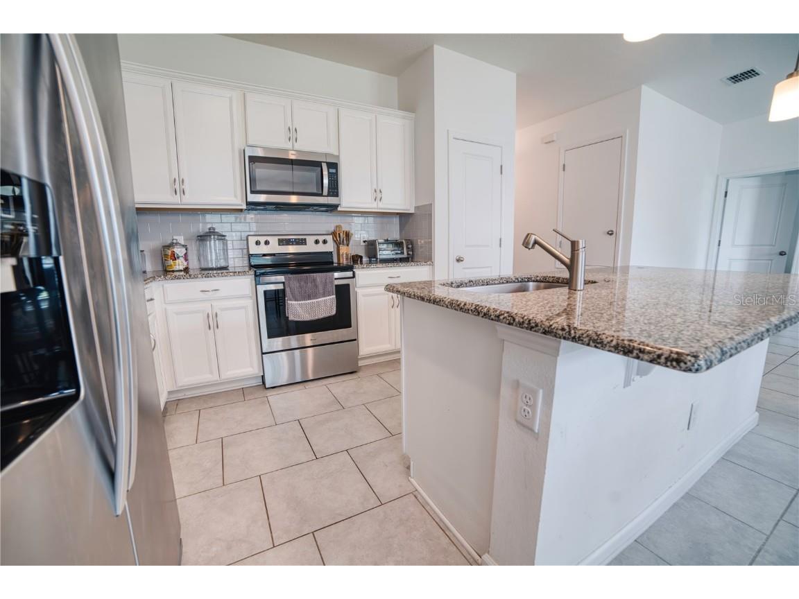 1046 Wanderer Drive Deltona FL 32738 O6325634 image8