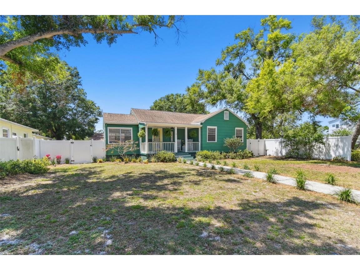 1046 Yale Street N Saint Petersburg FL 33713 TB8375491 image1