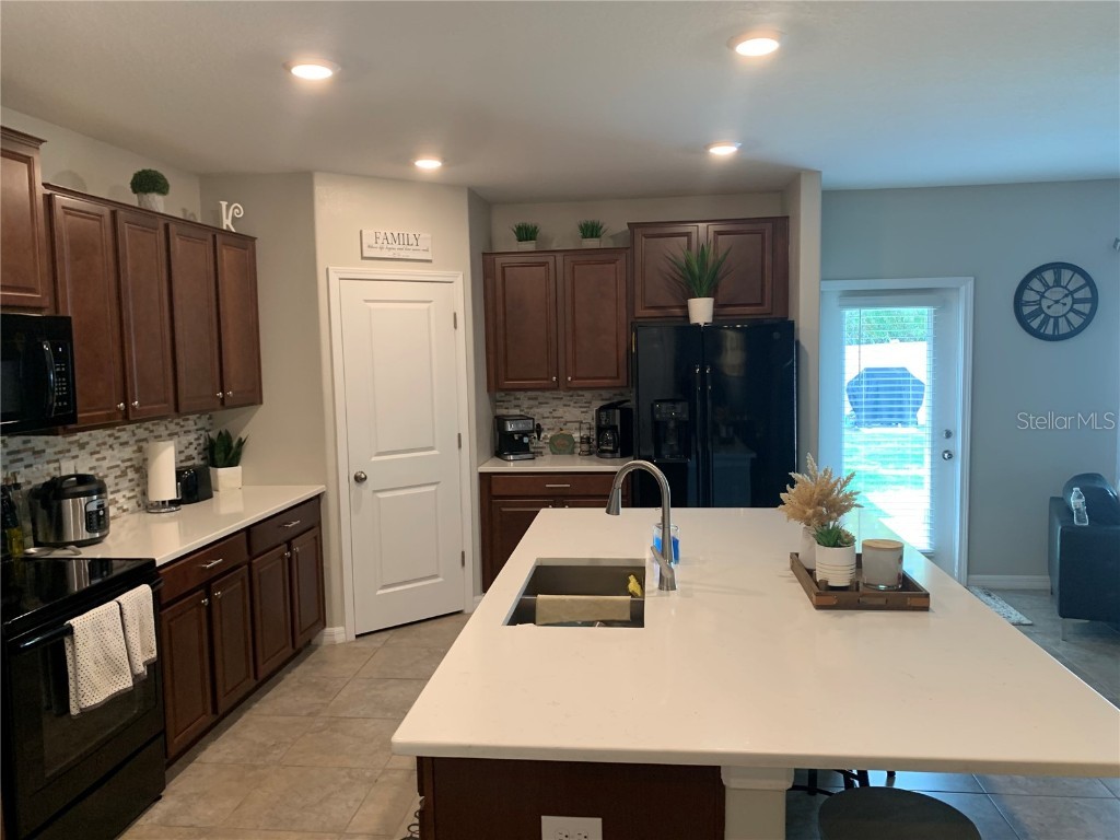 10460 Carloway Hills Drive Wimauma FL 33598 TB8449865 image9