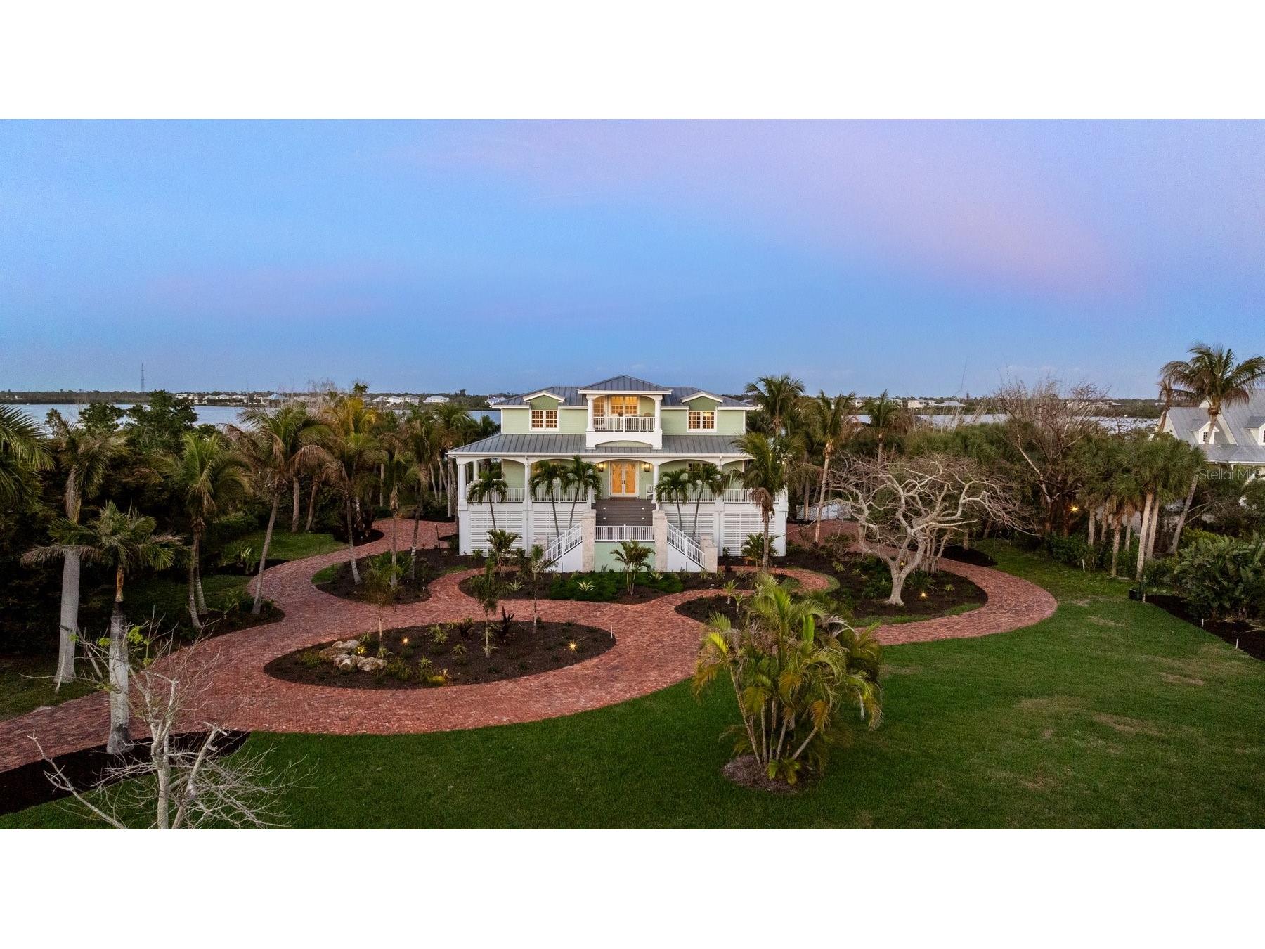 10460 Sunny Dreams Terrace Placida FL 33946 - LEMON BAY INTRACOASTAL D6146658 image1