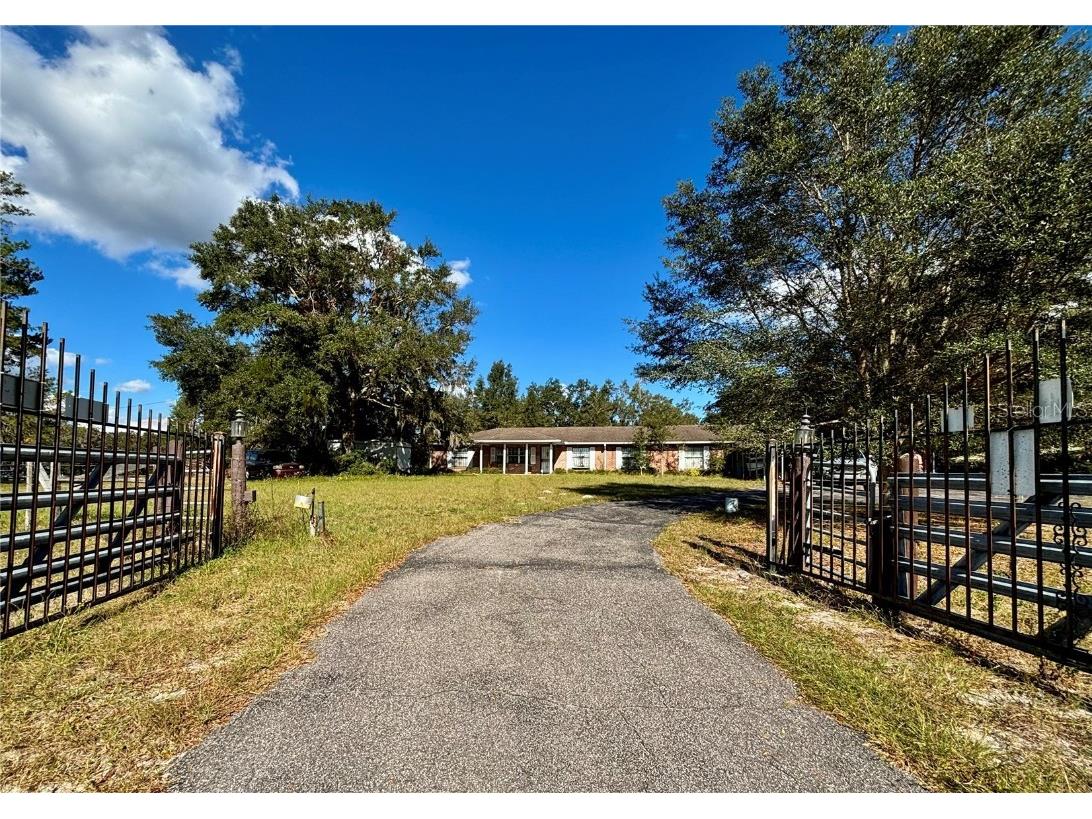 10461 NW 60th Street Chiefland FL 32626 OM689447 image1