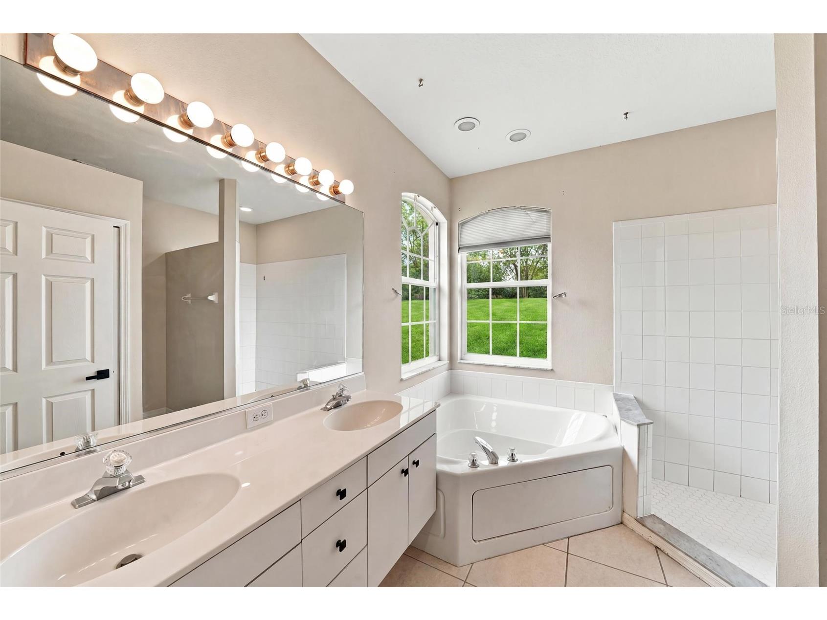 10461 Old Grove Circle Bradenton FL 34212 A4697902 image29