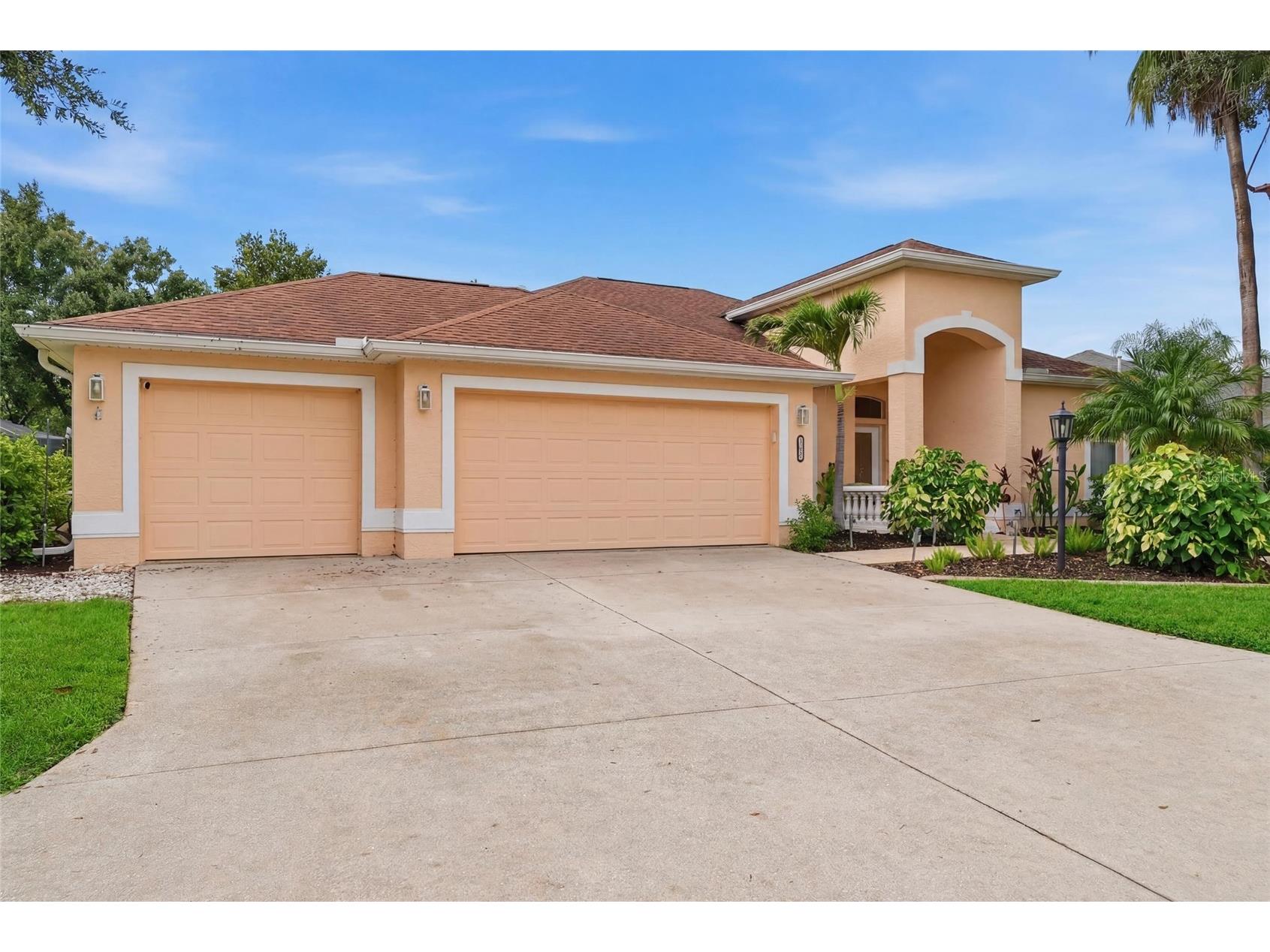 10461 Old Grove Circle Bradenton FL 34212 A4697902 image3