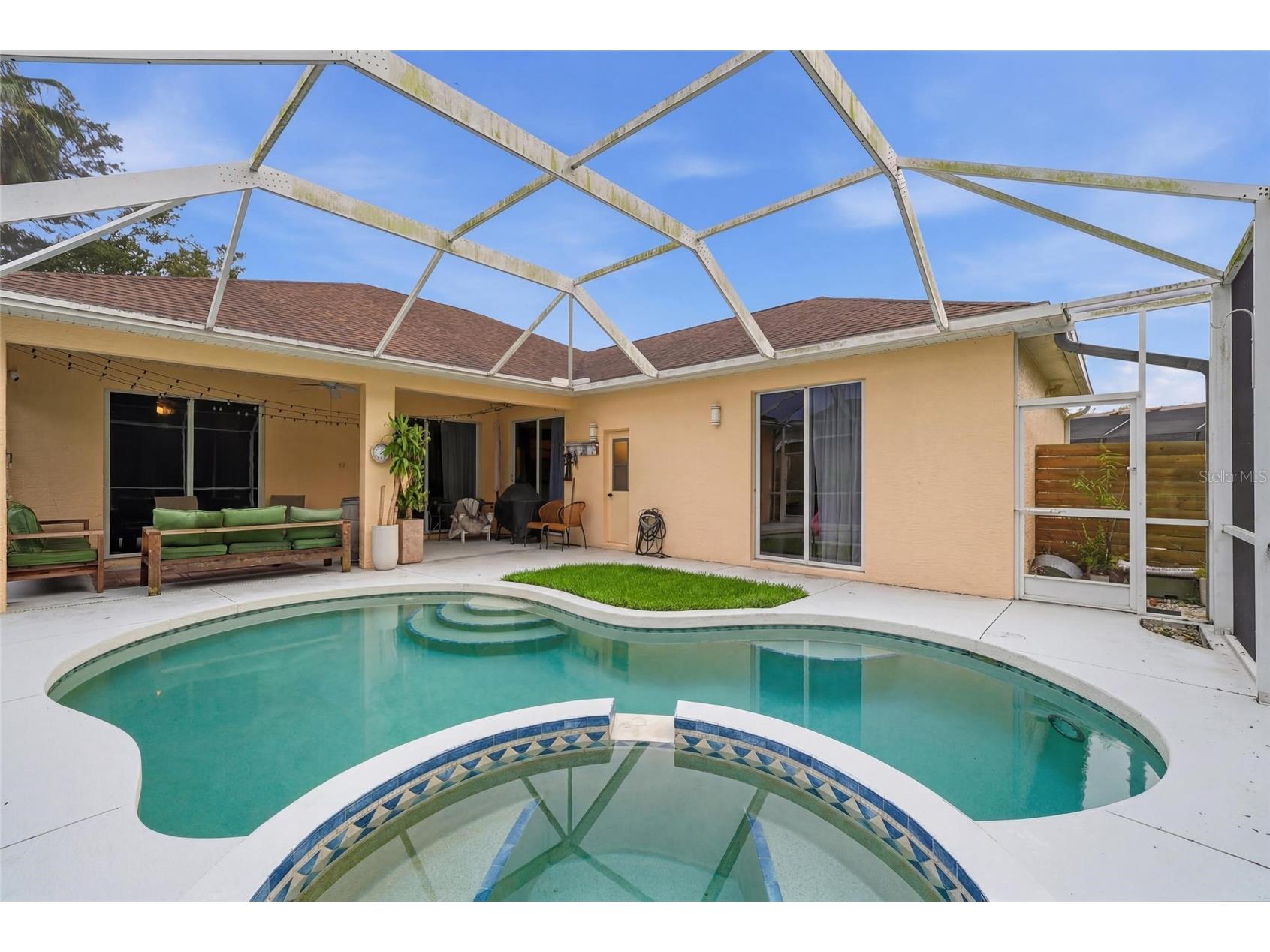 10461 Old Grove Circle Bradenton FL 34212 A4697902 image37