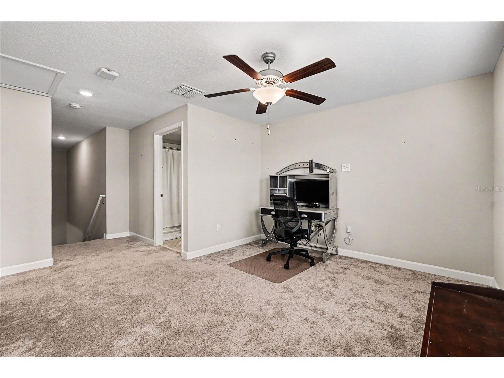 10462 Weldon Cork Way San Antonio FL 33576 TB8514273 image13