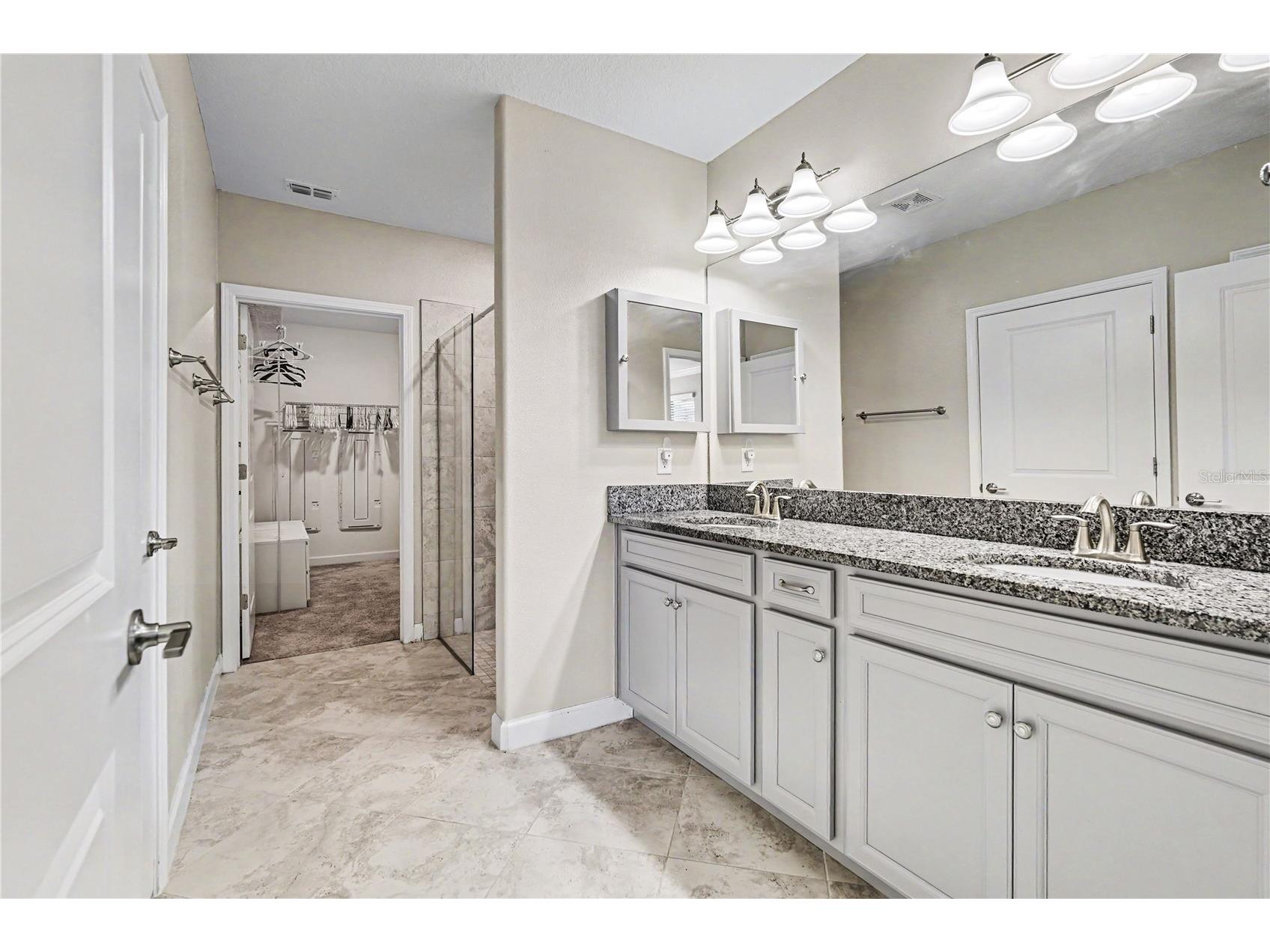 10462 Weldon Cork Way San Antonio FL 33576 TB8514273 image17