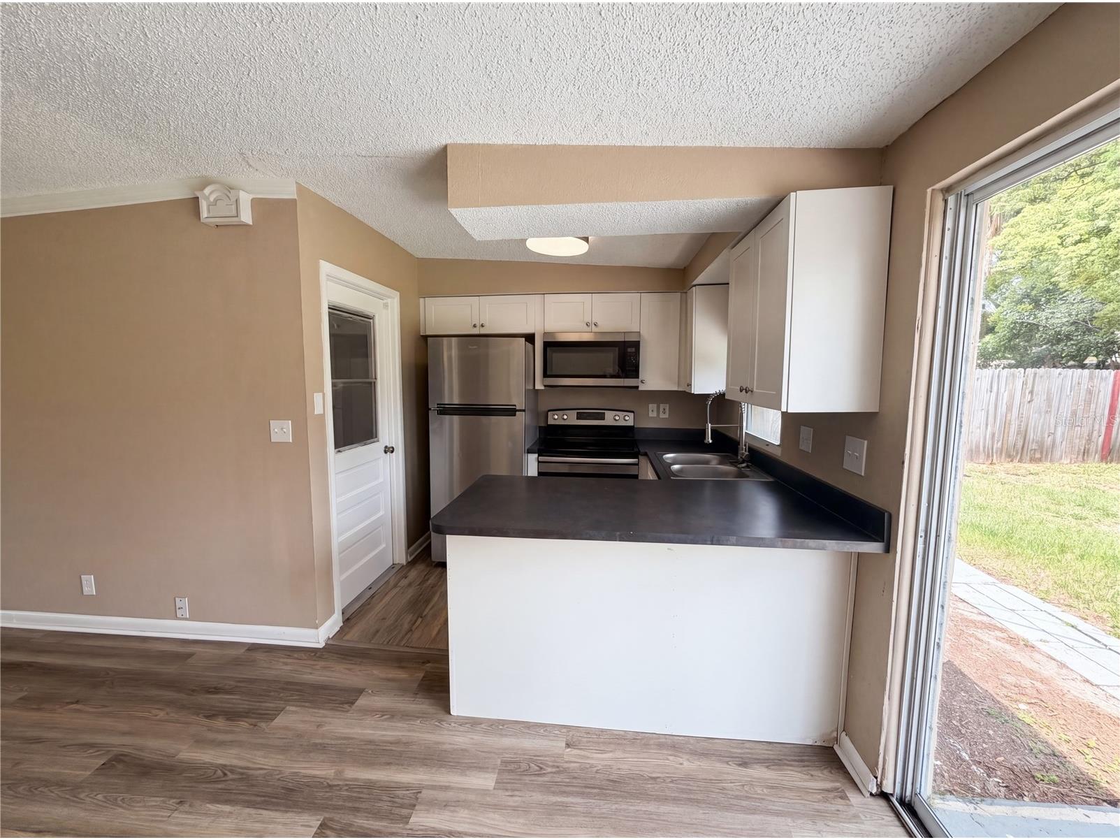 10463 110th Avenue Largo FL 33773 TB8508464 image10