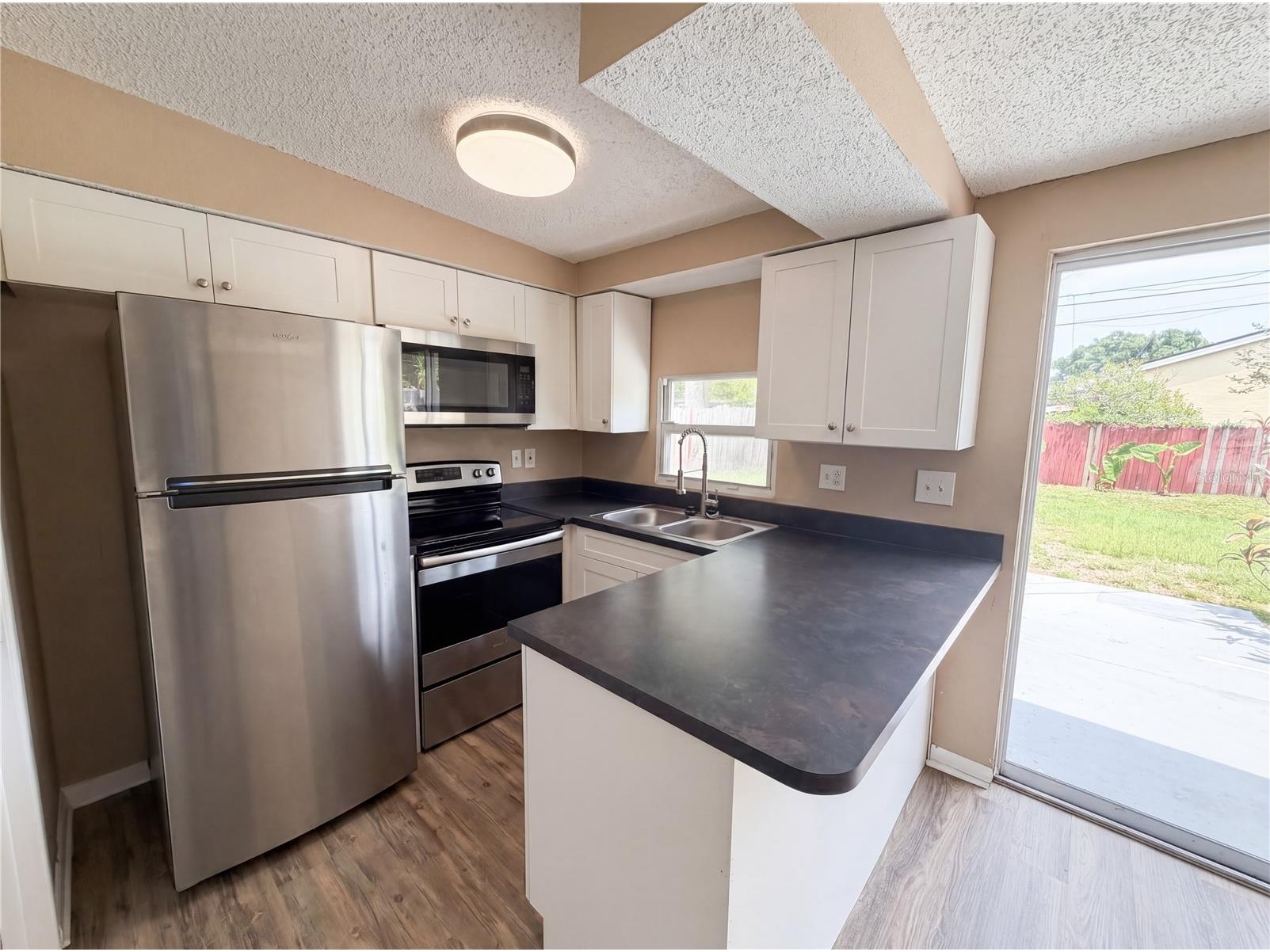 10463 110th Avenue Largo FL 33773 TB8508464 image3