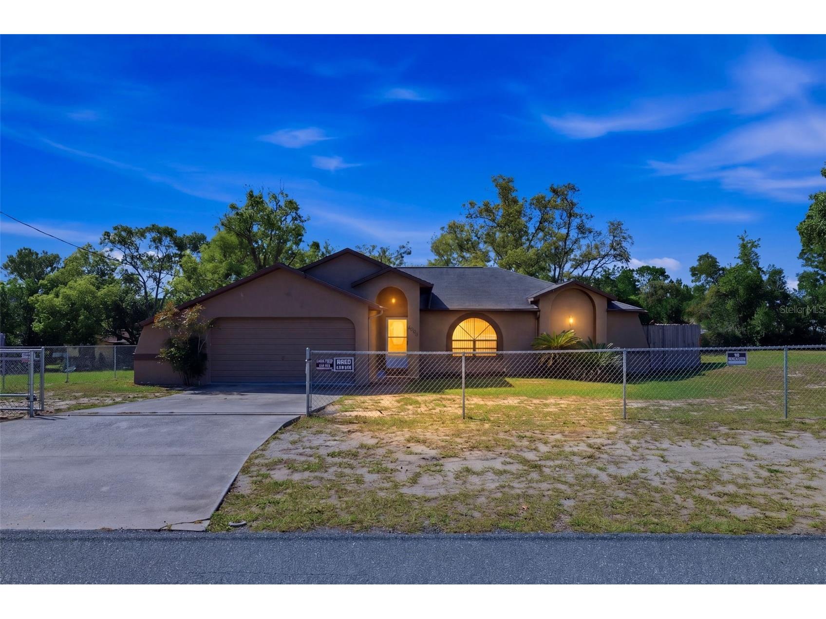 10464 Maderia Street Spring Hill FL 34608 W7884778 image1