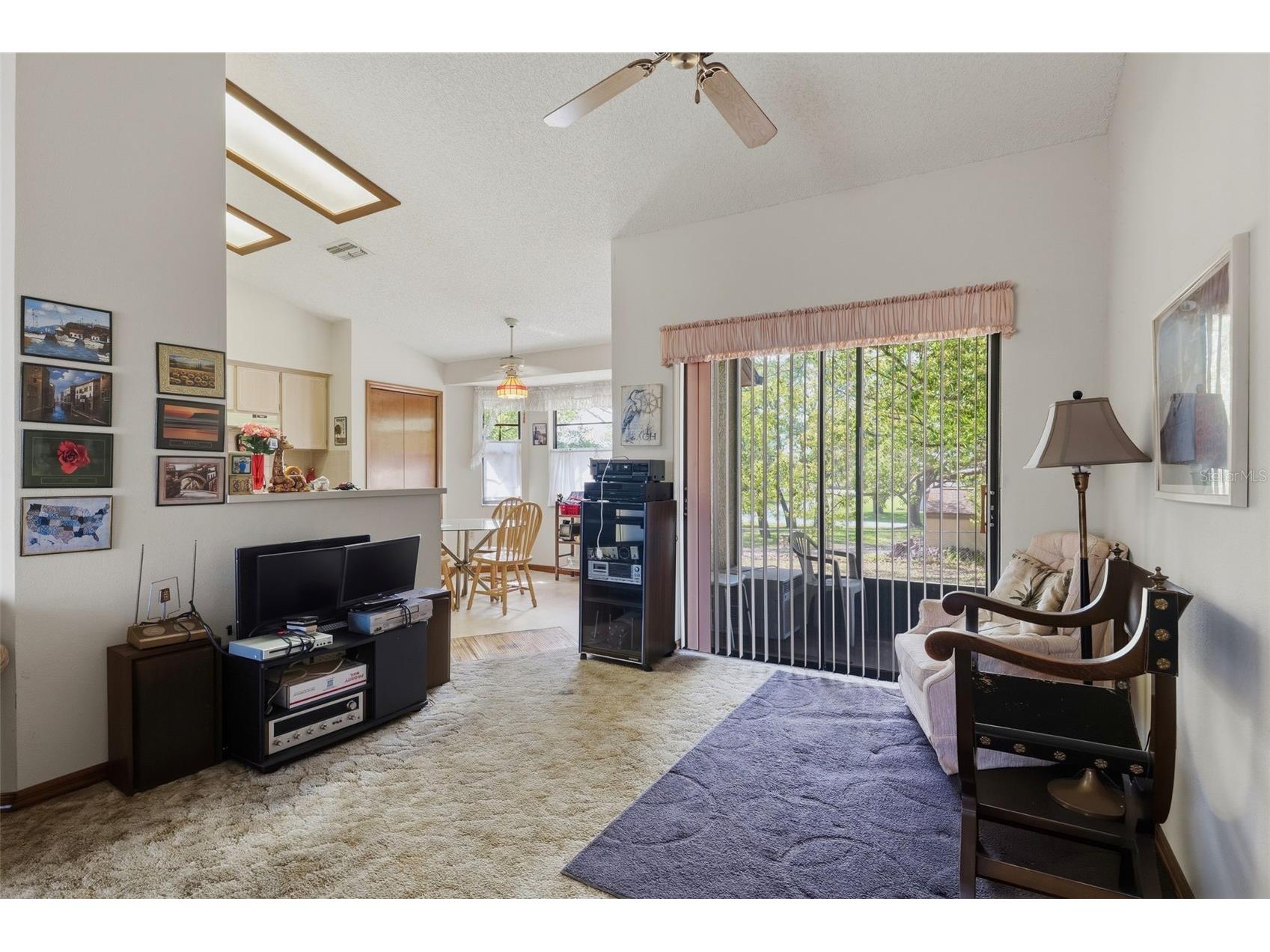 10464 Maderia Street Spring Hill FL 34608 W7884778 image7
