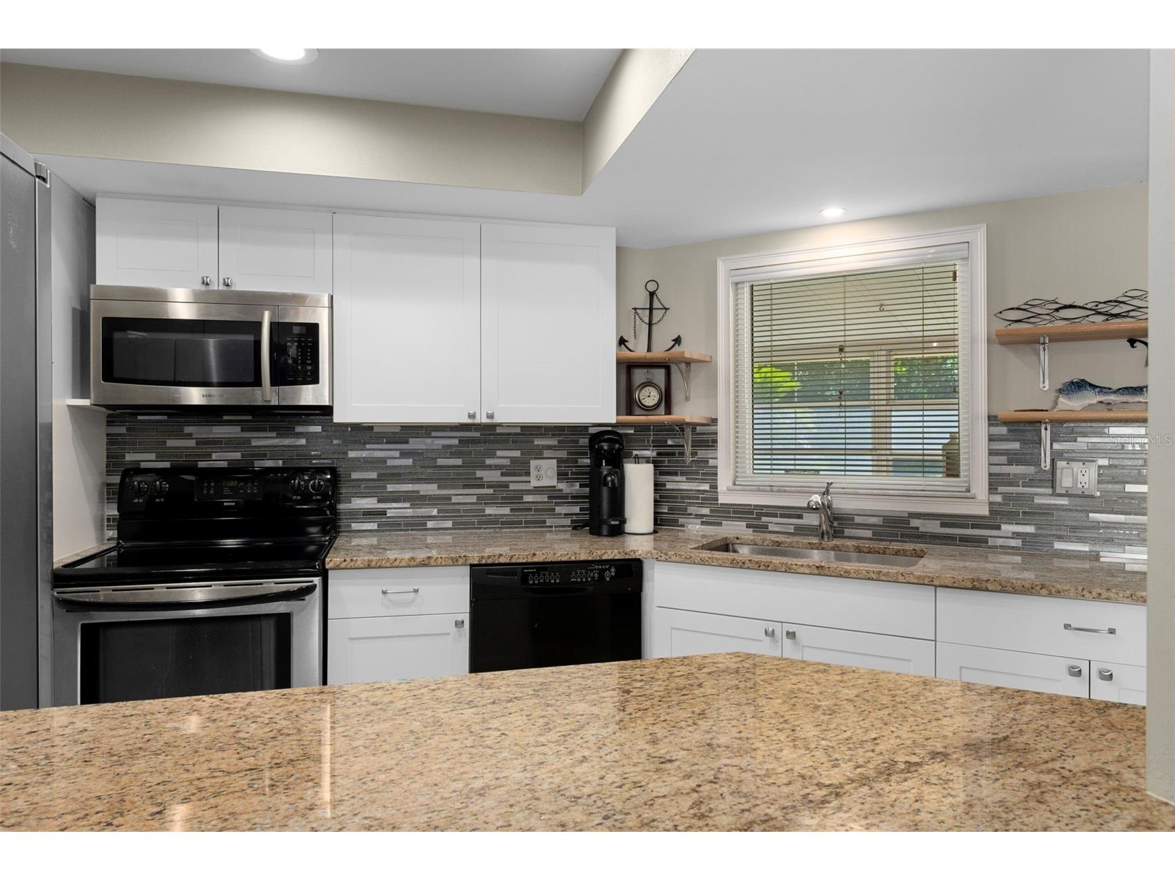 10464 Mayflower Road Spring Hill FL 34608 W7884894 image11