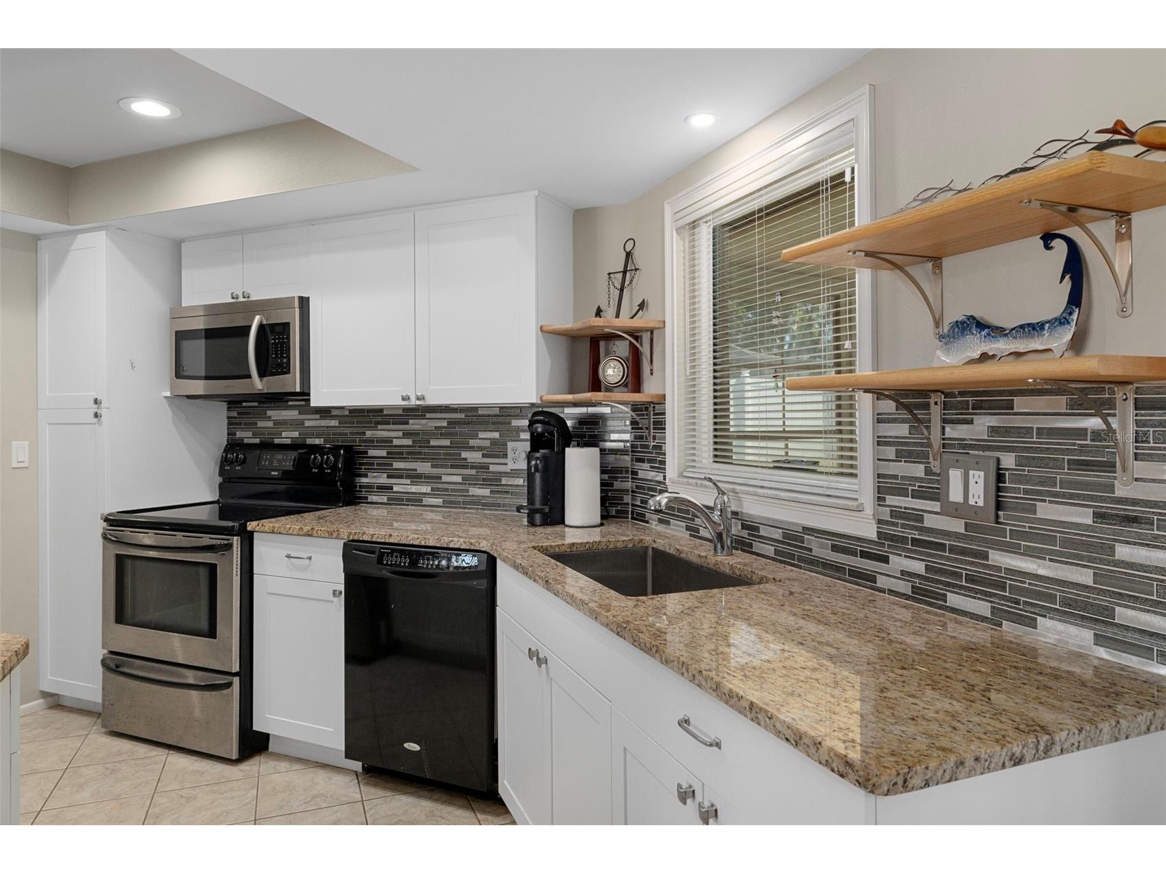 10464 Mayflower Road Spring Hill FL 34608 W7884894 image12