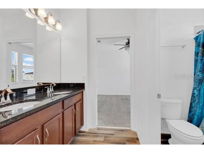 10466 Siddington Drive Orlando FL 32832 O6414893 image12