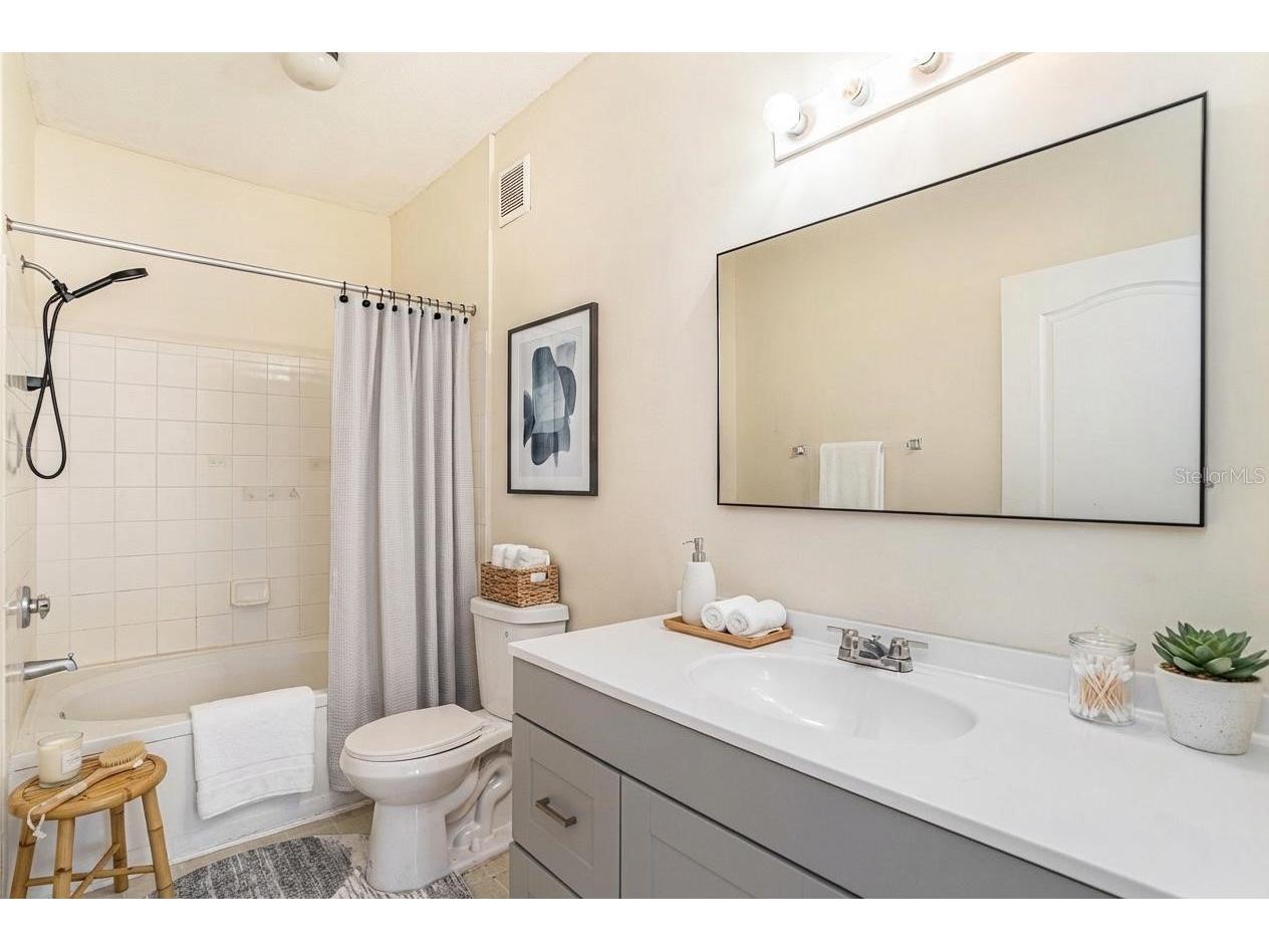 10467 Villa View Circle Tampa FL 33647 TB8485210 image20