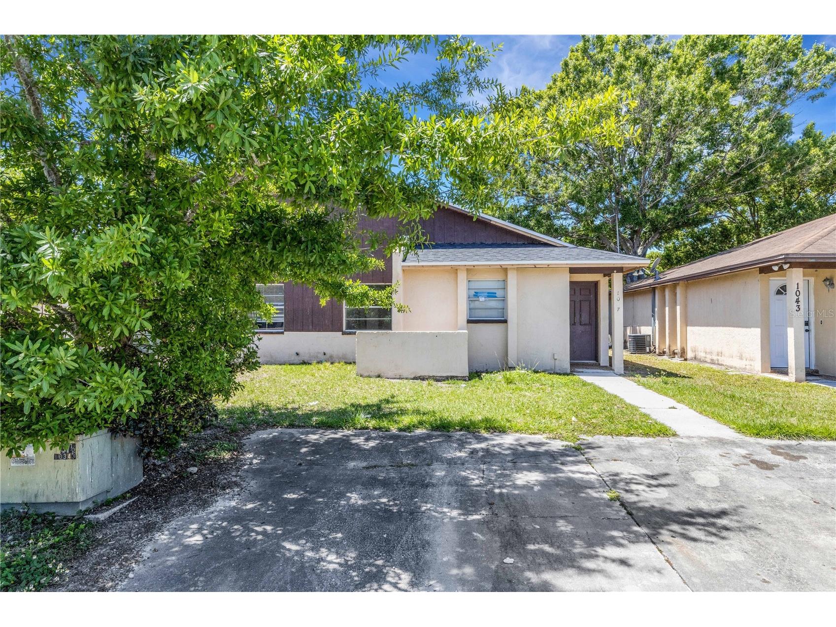 1047 / 1049 Captiva Point Lakeland FL 33801 - SKYVIEW LAKE L4961126 image2