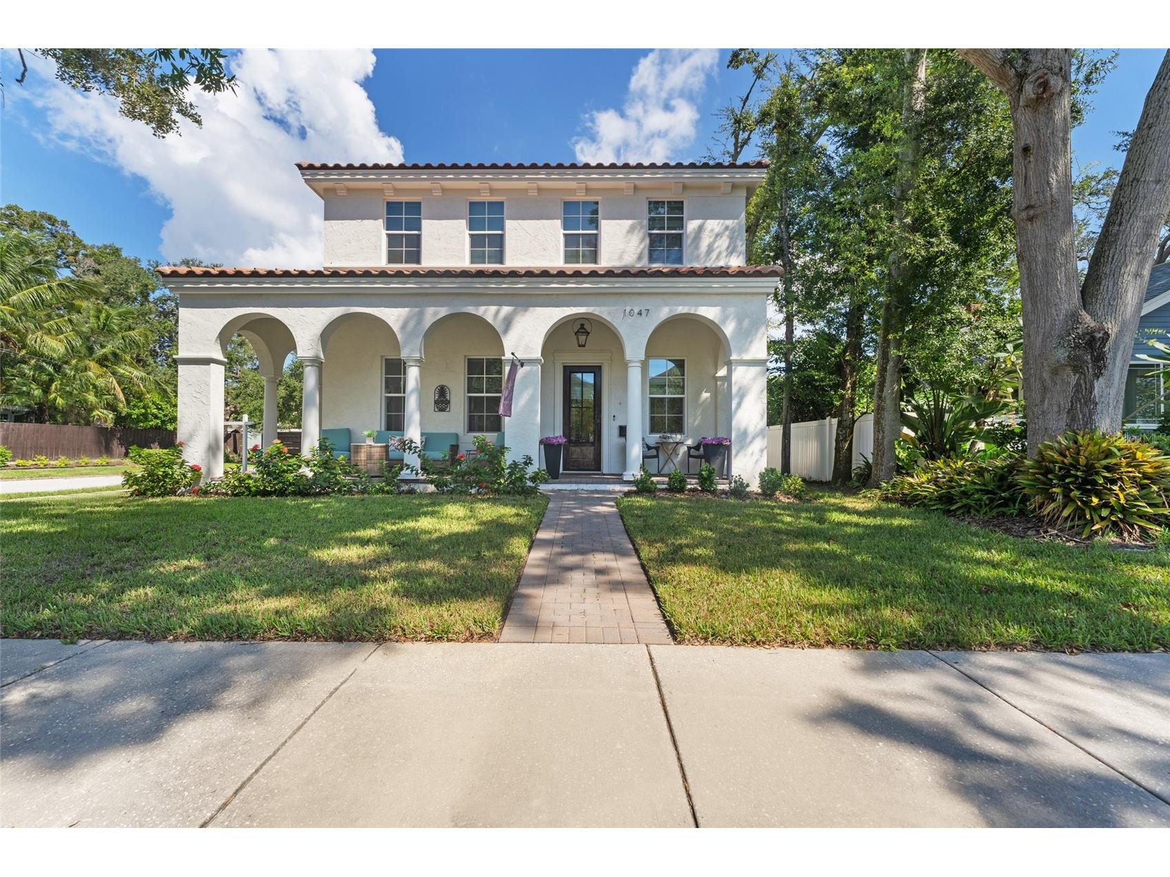 1047 11th Street N Saint Petersburg FL 33705 TB8304448 image1