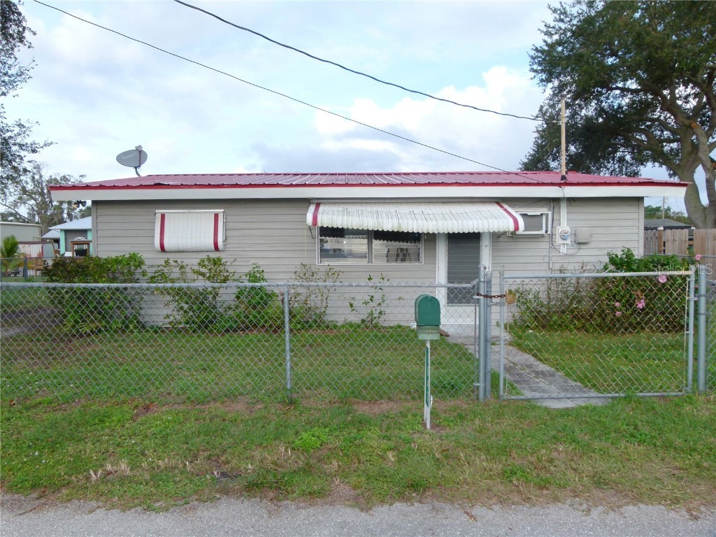 1047 5th Street Okeechobee FL 34974 - LAKE OKEECHOBEE OK224599 image1