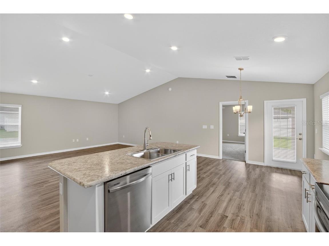 1047 Aruba Avenue Mulberry FL 33860 TB8433458 image9