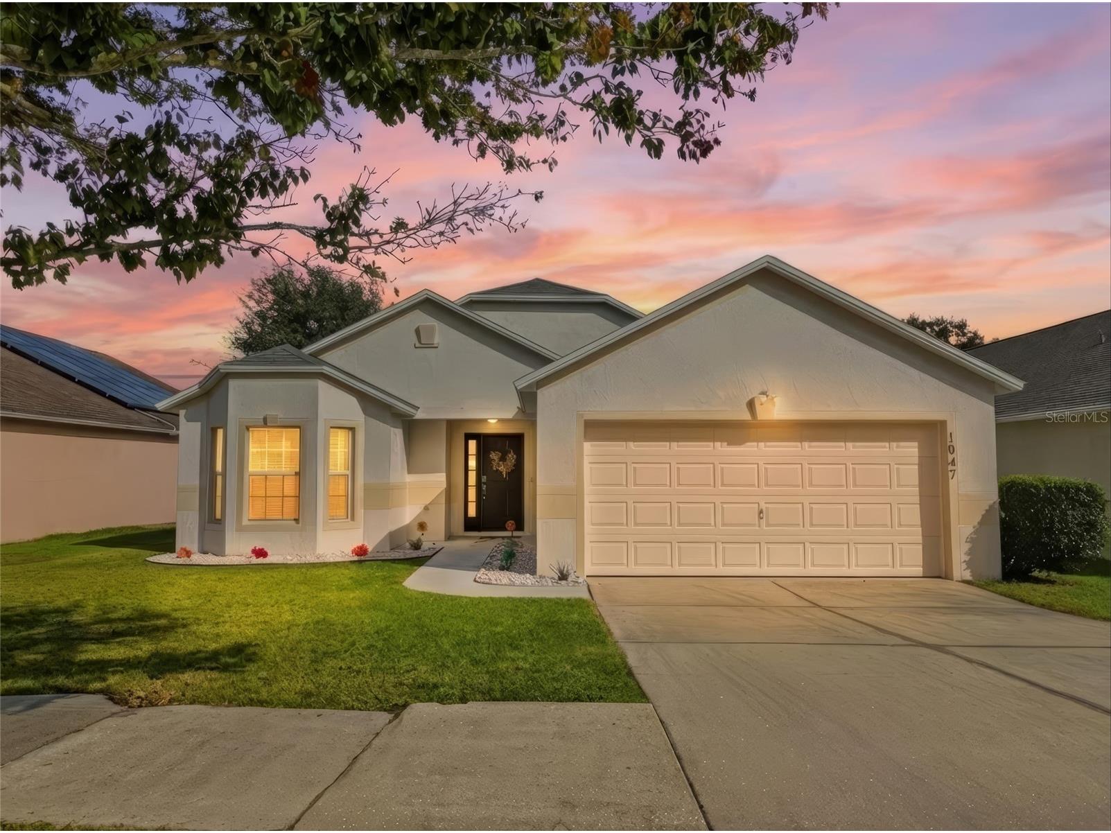 1047 Bluegrass Drive Groveland FL 34736 O6364143 image1