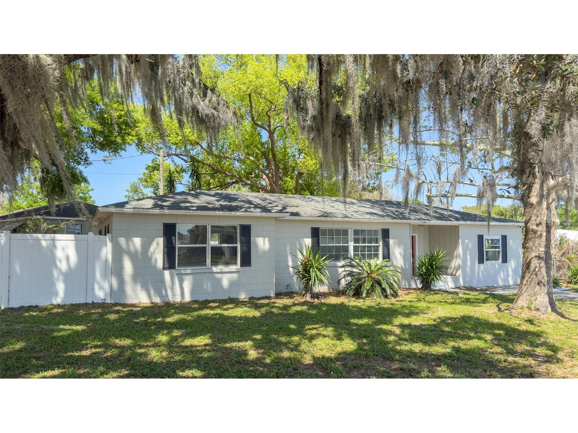 1047 Clay Boulevard Eustis FL 32726 G5108312 image1