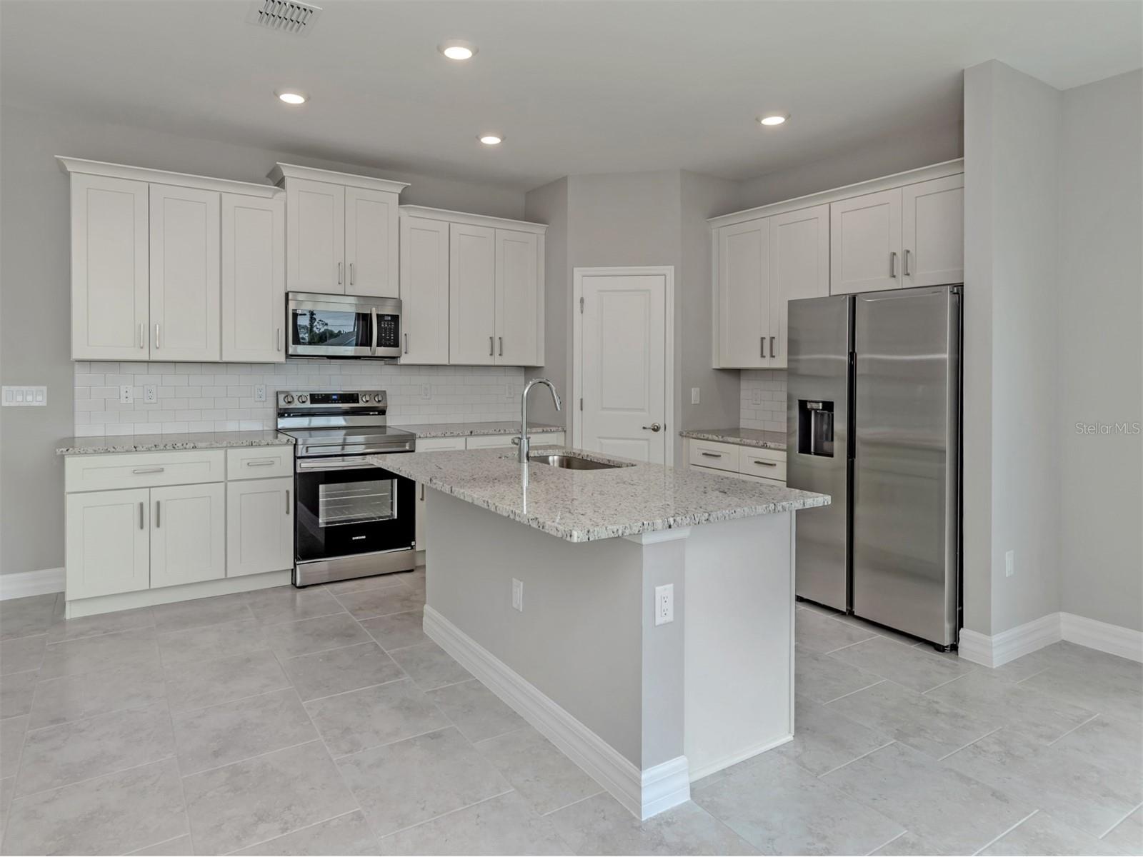 1047 Comfort Lane North Port FL 34288 A4688912 image11