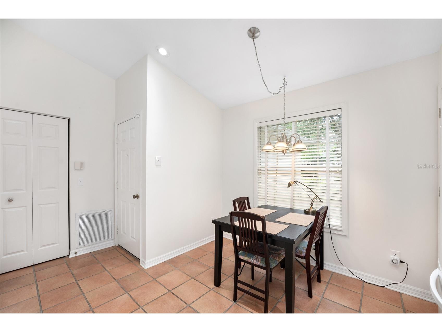 1047 NW 41st Drive Gainesville FL 32605 GC538989 image10