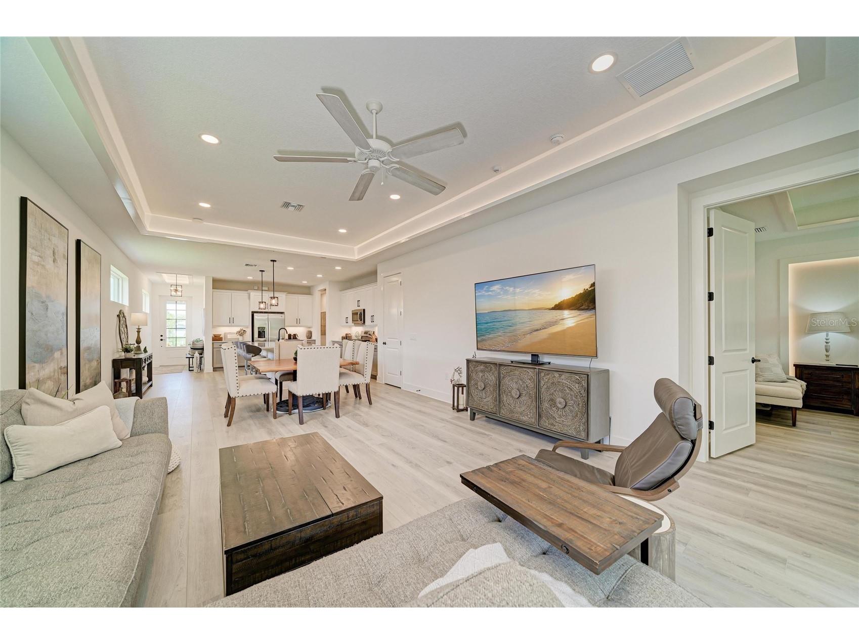 1047 Waterline Court Sarasota FL 34240 A4696353 image24