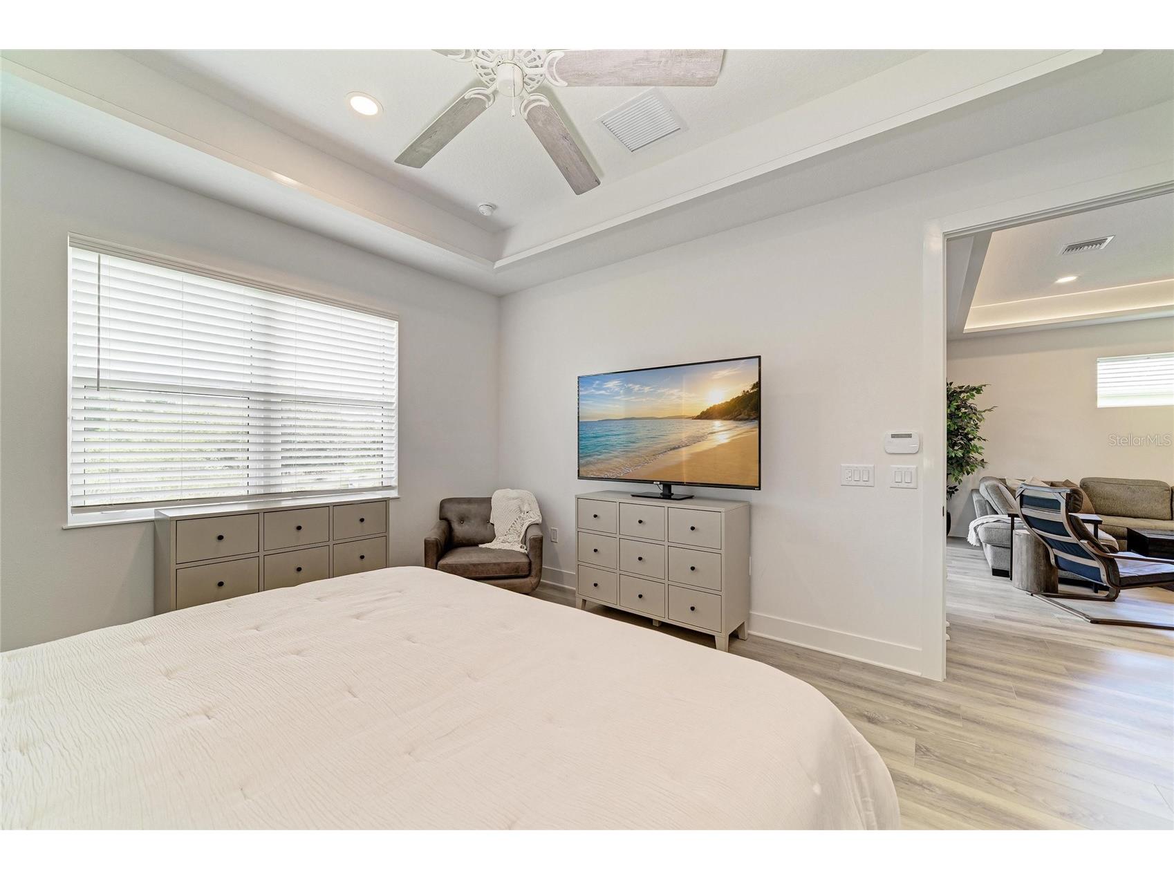 1047 Waterline Court Sarasota FL 34240 A4696353 image27