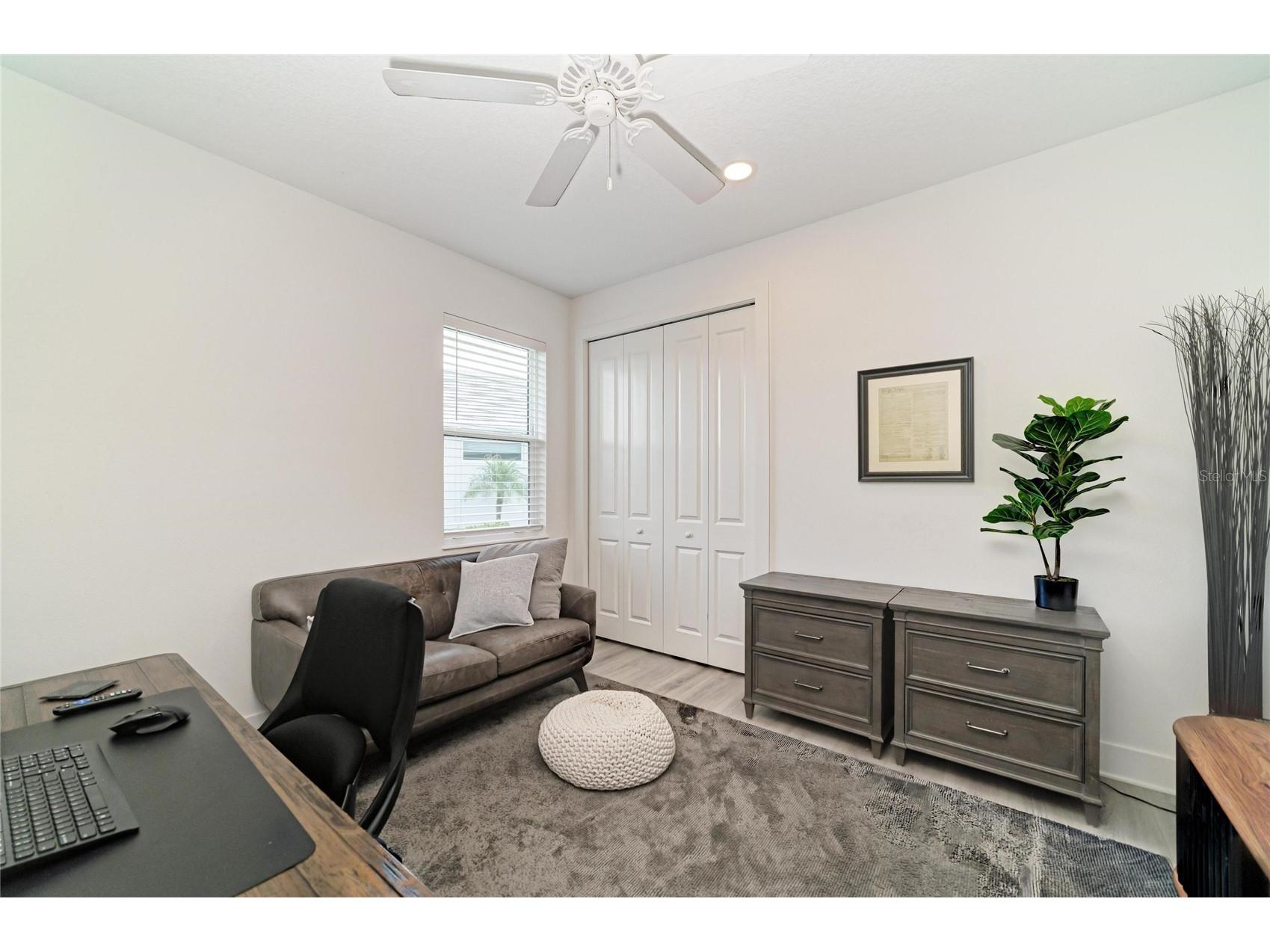 1047 Waterline Court Sarasota FL 34240 A4696353 image37