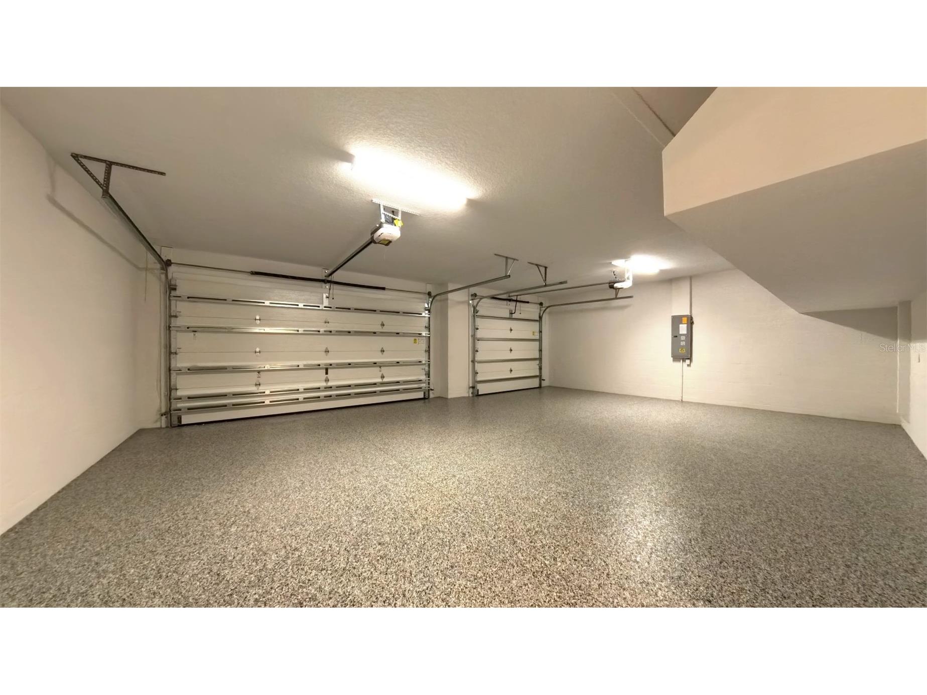 1047 Waterline Court Sarasota FL 34240 A4696353 image39