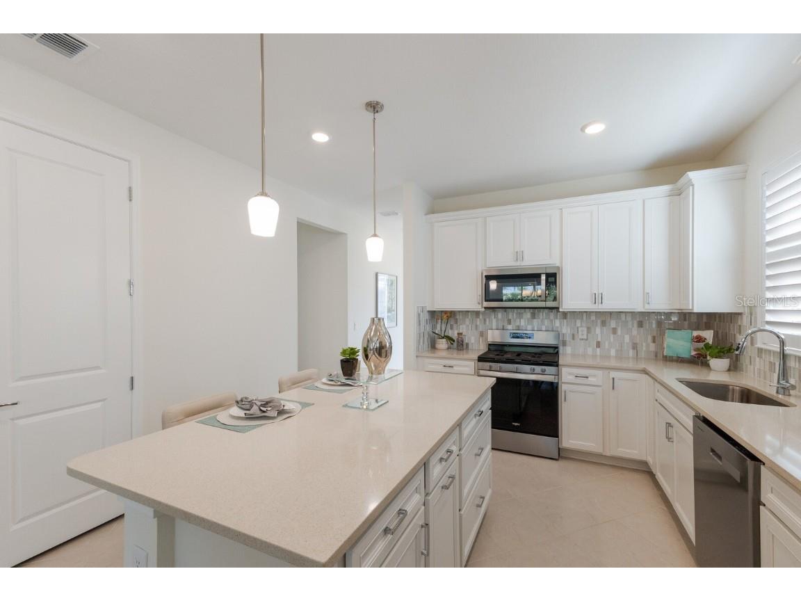 10470 Spring Tide Way Parrish FL 34219 A4639946 image6