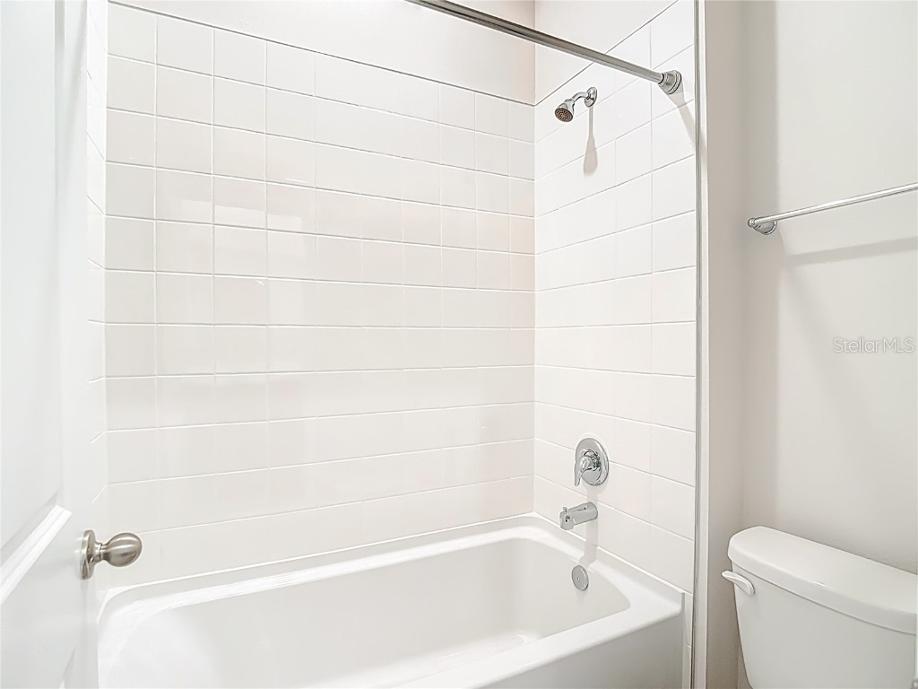 10471 Bridgegate Heights Loop San Antonio FL 33576 - CRYSTAL LAGOON TB8445691 image38