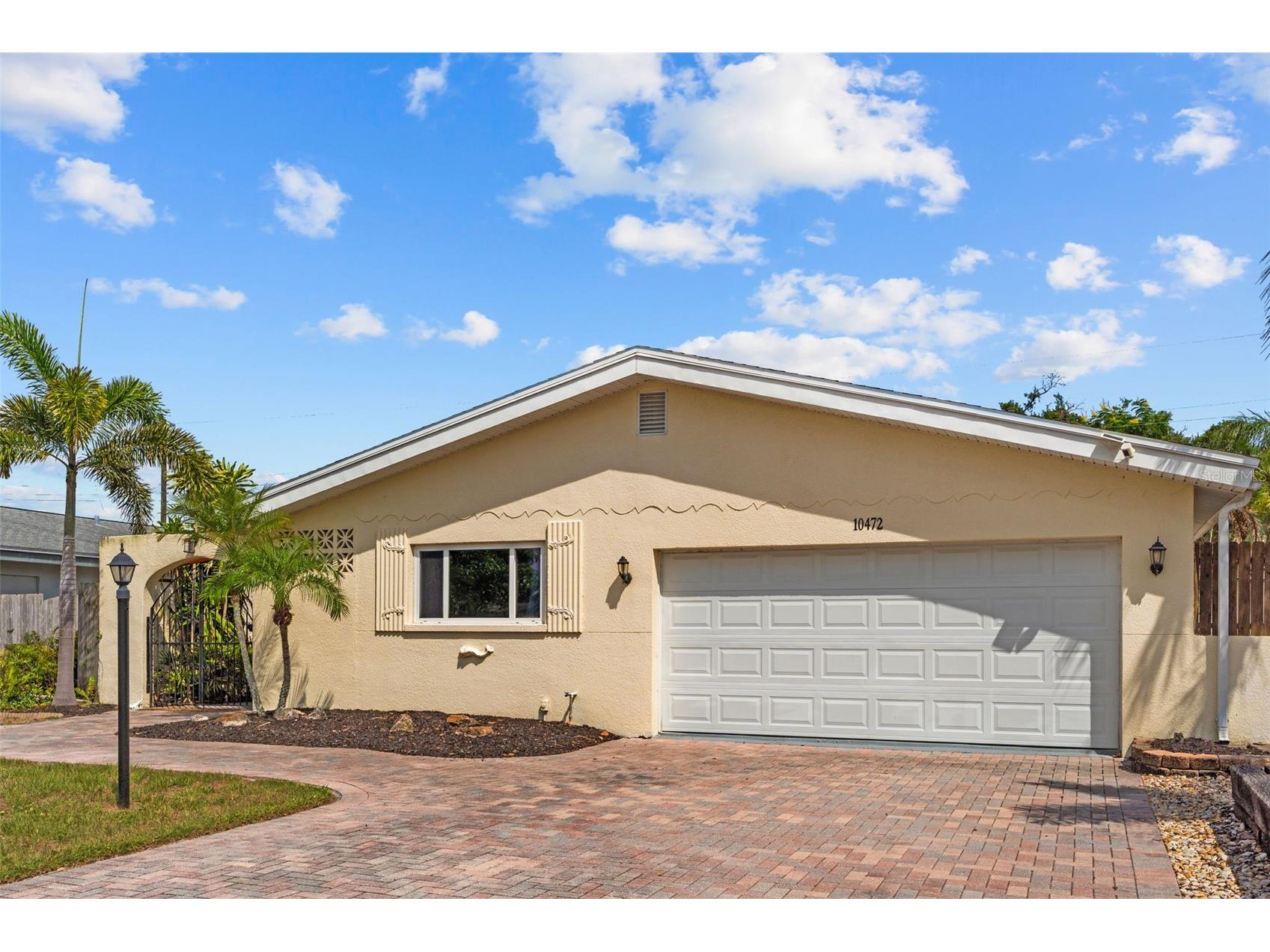 10472 Orange Blossom Lane Seminole FL 33772 TB8523618 image1