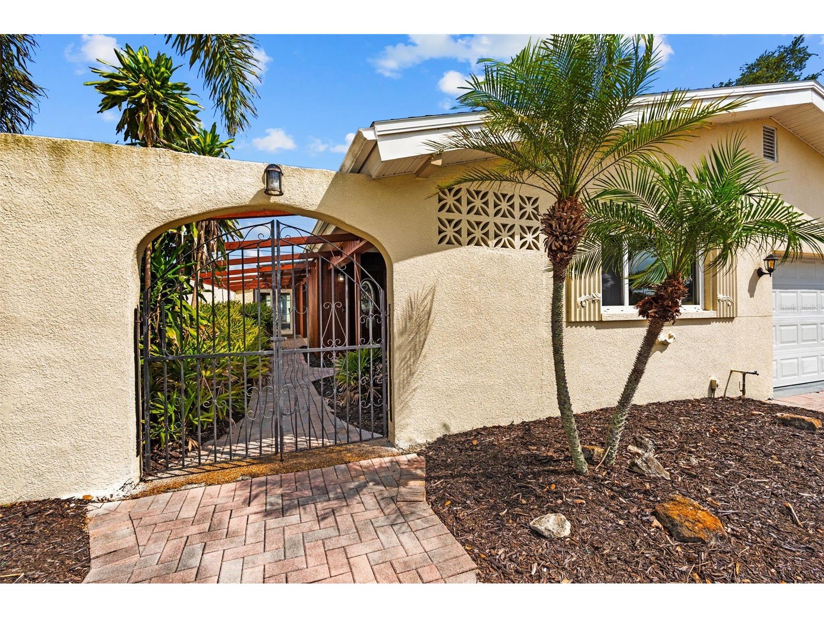 10472 Orange Blossom Lane Seminole FL 33772 TB8523618 image3