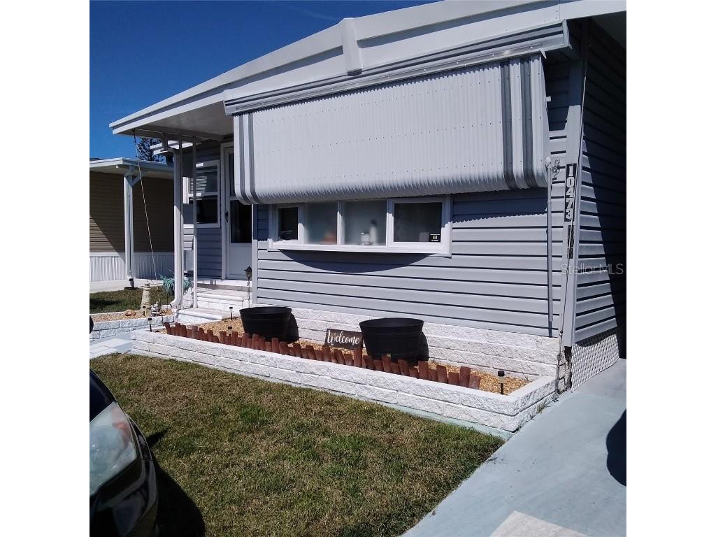 10473 Holiday Shores Drive #303 Largo FL 33773 TB8356198 image1