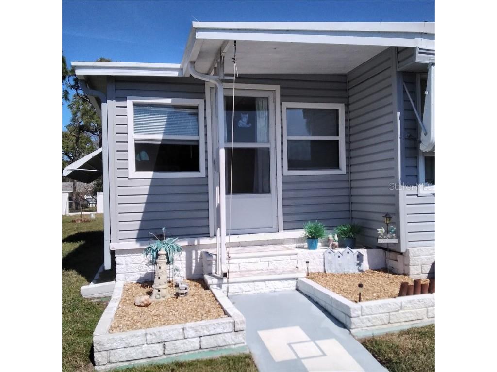 10473 Holiday Shores Drive #303 Largo FL 33773 TB8356198 image3