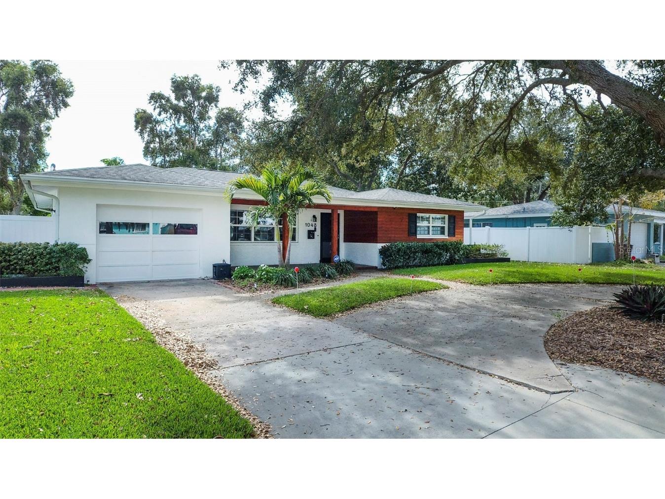 1048 40th Avenue NE Saint Petersburg FL 33703 U8151888 image1
