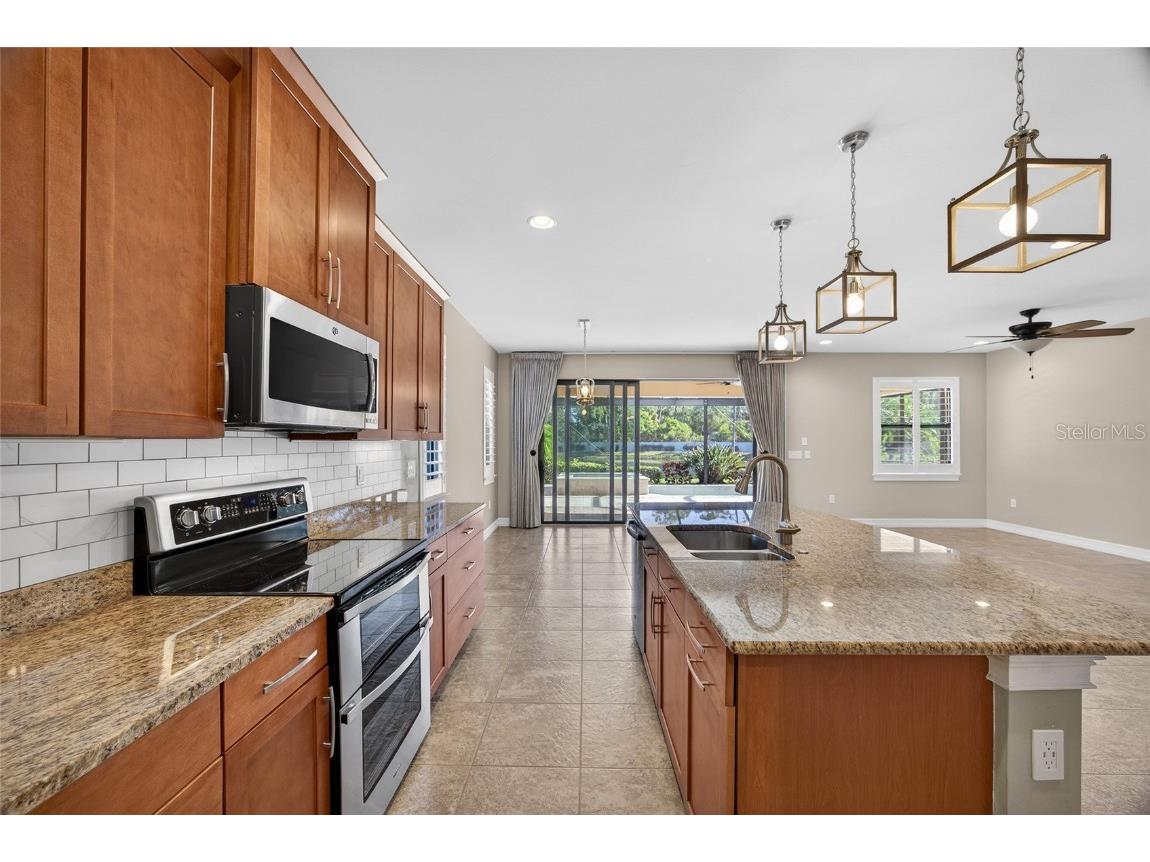 1048 Bradberry Drive Nokomis FL 34275 C7519068 image13