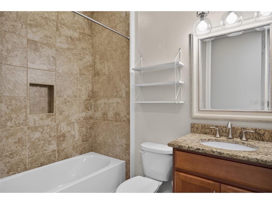 1048 Bradberry Drive Nokomis FL 34275 C7519068 image18