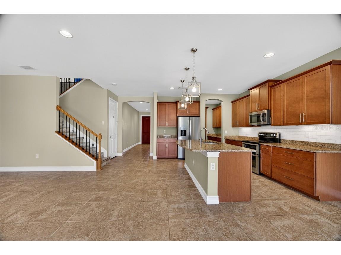 1048 Bradberry Drive Nokomis FL 34275 C7519068 image7