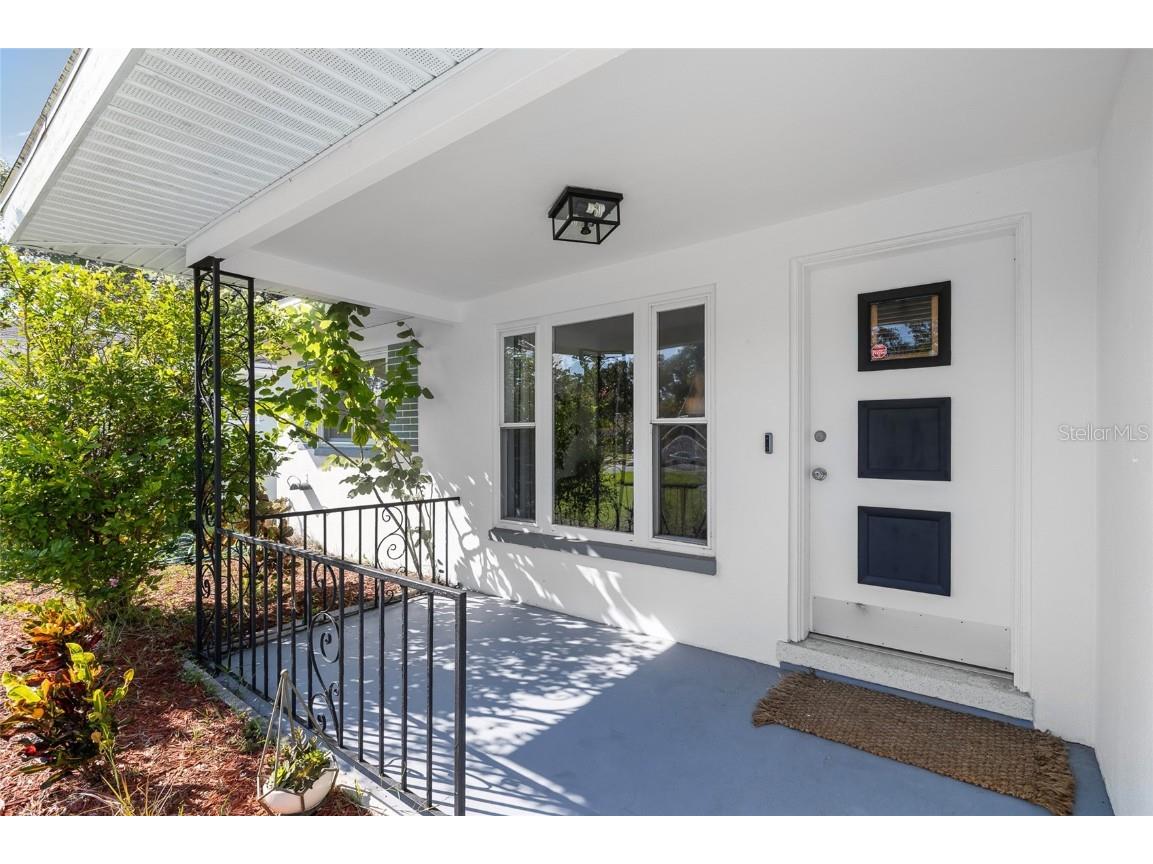 1048 Charles Street Clearwater FL 33755 - ST JOSEPH SOUND TB8429207 image4